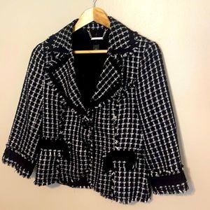 White House Black Market WHBM Size 4